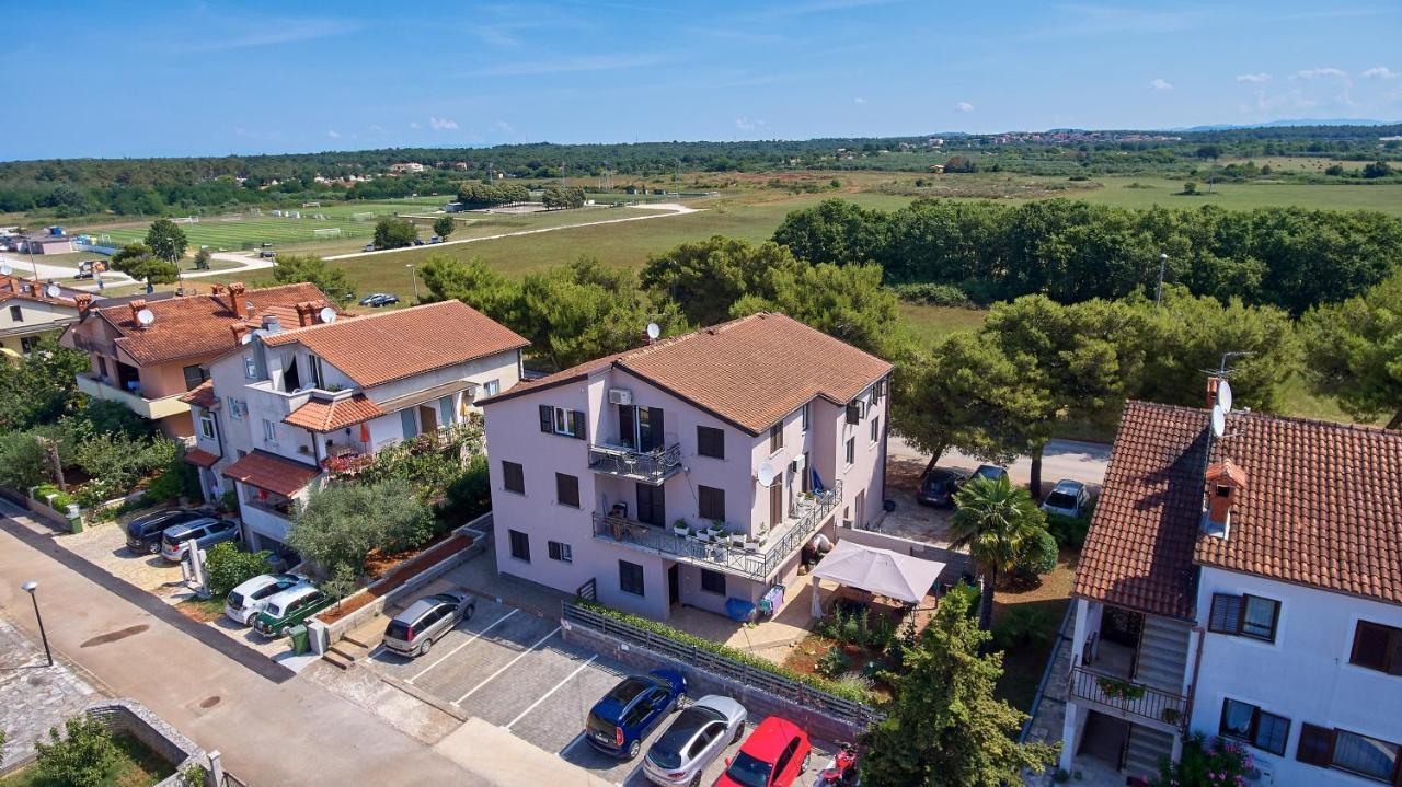 Apartman Christine Umag Exterior foto