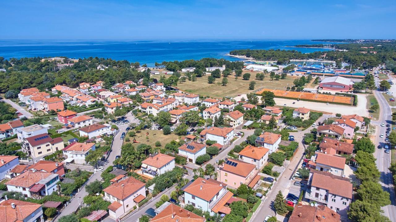 Apartman Christine Umag Exterior foto