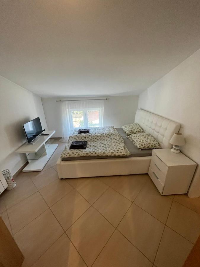 Apartman Christine Umag Exterior foto